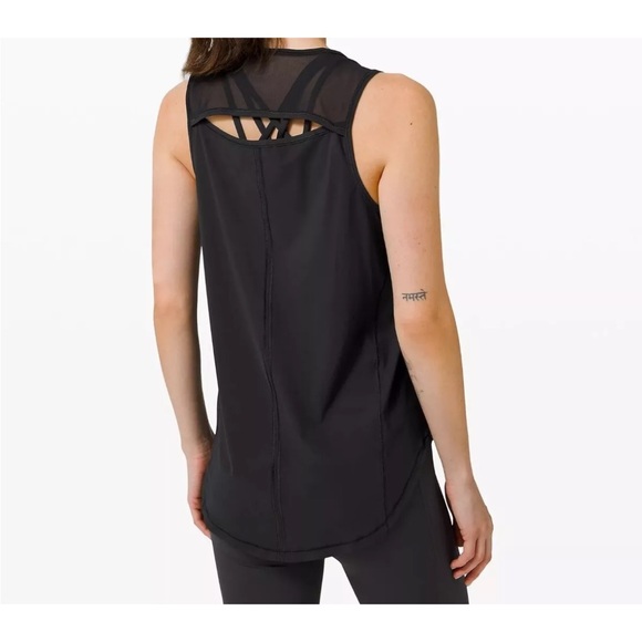 LULULEMON Sculpt Tank Top Back Vent solid black color Womens size 8 medium - Picture 3 of 12